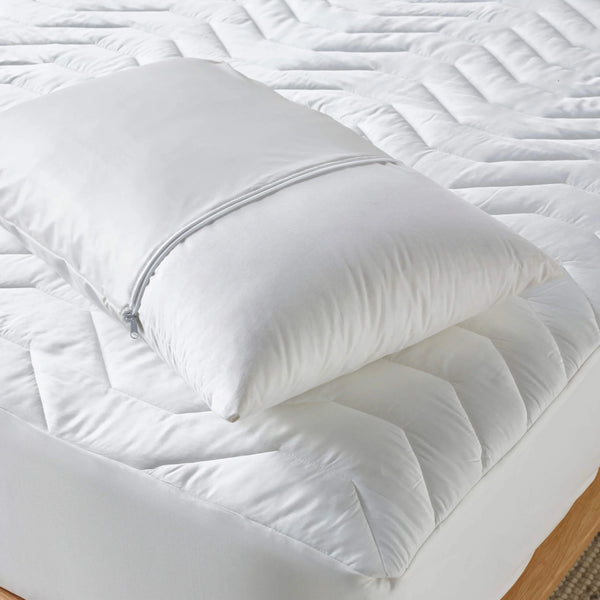 Staydry Duratherme Waterproof Pillow 50cm x 75cm (STAYDTPILLOW)